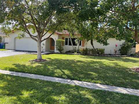 2794 NW 121st Dr, Coral Springs, FL 33065
