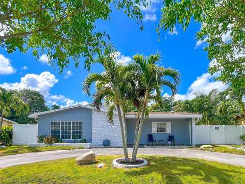 4420 NW 30th Ct, Lauderdale Lakes, FL 33313