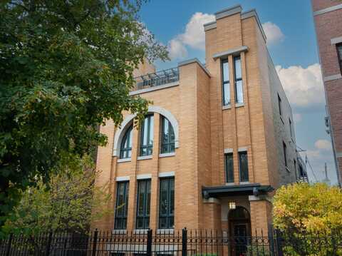 3344 N KENMORE Avenue, Chicago, IL 60657