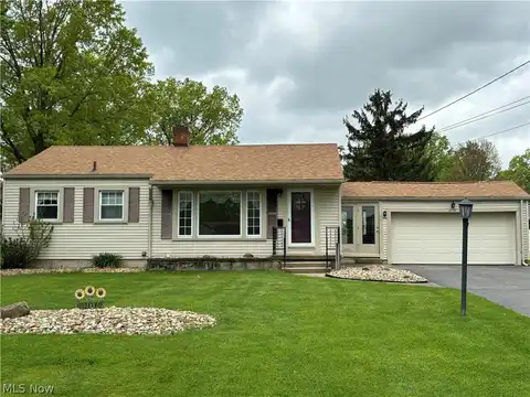 6940 Paxton Road, Youngstown, OH 44512
