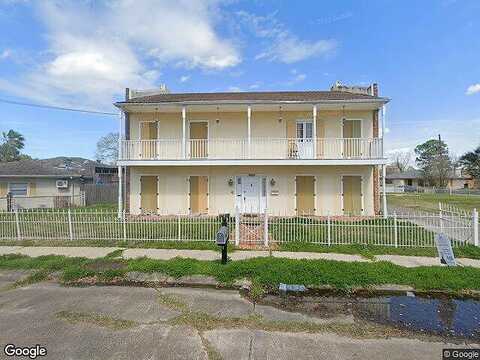 Prentiss, NEW ORLEANS, LA 70128