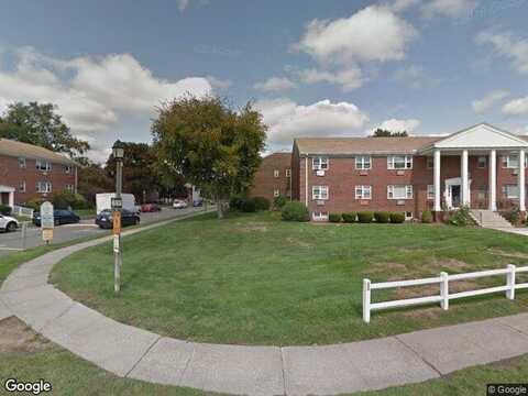 Regency Park, AGAWAM, MA 01001