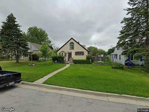 S 32Nd St, MILWAUKEE, WI 53215