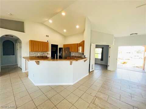 30Th, CAPE CORAL, FL 33993