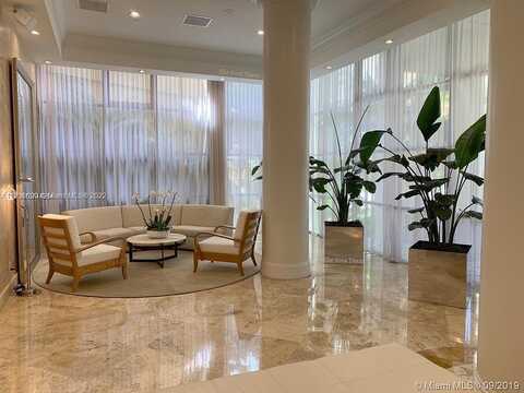 Claughton Island, MIAMI, FL 33131