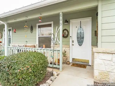 S Plant Ave, Boerne, TX 78006