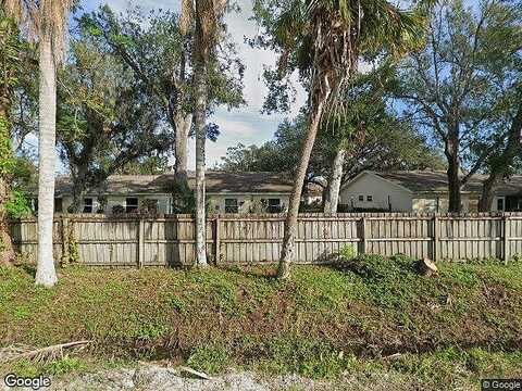 Oakhurst Cir W, Sarasota, FL 34233