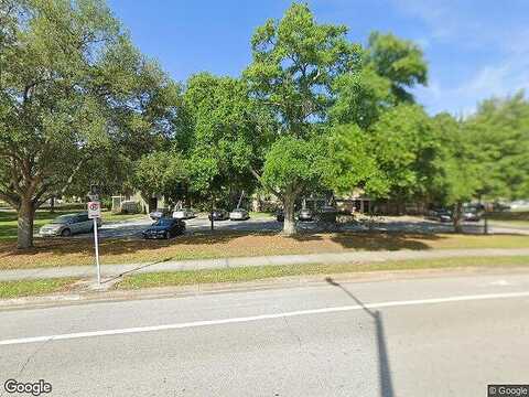 Peregrine Ave, Orlando, FL 32819