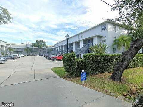 W Mcelroy Ave, Tampa, FL 33611