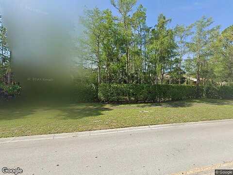 Kings Lake Blvd, Naples, FL 34112