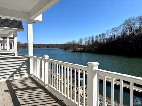 29 Marina Drive, Catskill, NY 12414