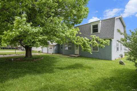 704 S Kinder Drive, Syracuse, IN 46567