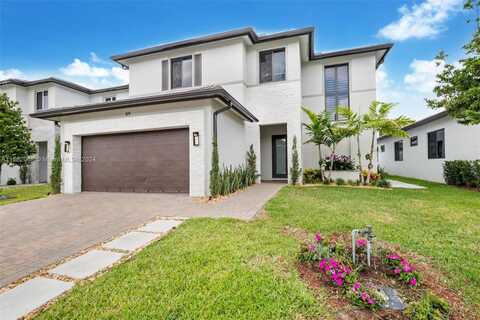 8118 NW 46th Ter, Doral, FL 33166
