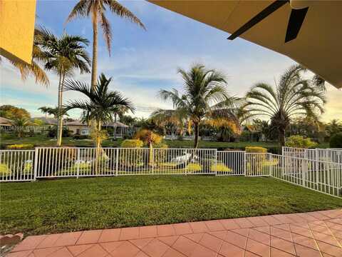 12382 NW 53rd St, Coral Springs, FL 33076