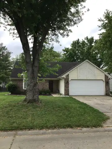 12149 Rossi Drive, Indianapolis, IN 46236