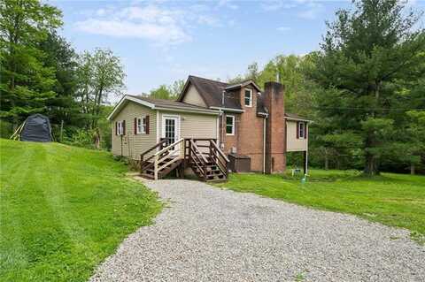 77 Hickory Rd, East Finley, PA 15323