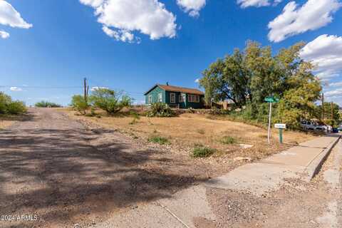 180 W SANTA CRUZ Street, Wickenburg, AZ 85390