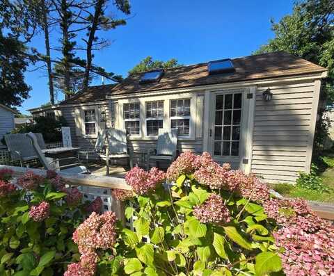 262 Old Wharf Road, Dennis Port, MA 02639