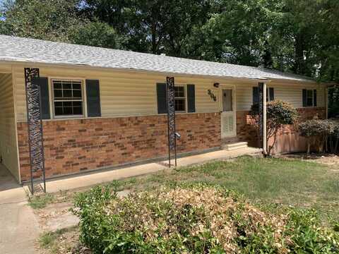 306 Skyway Drive, Warner Robins, GA 31088