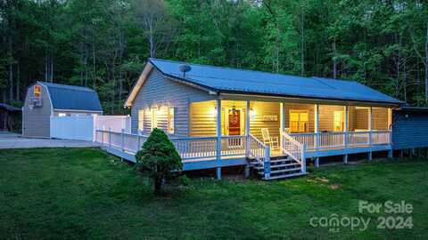 2646 Bill Tuttle Road, Lenoir, NC 28645