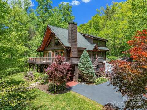 210 Chisel Rock Way, Weaverville, NC 28787