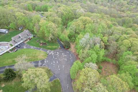 Old Farms Road, Andover, CT 06232