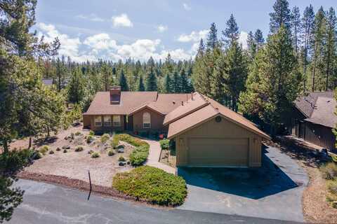 18221 Oregon Loop, Sunriver, OR 97707