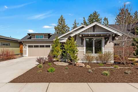 62630 NW Mt Thielsen Drive, Bend, OR 97703