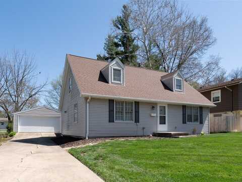 22 Lateer Drive, Normal, IL 61761