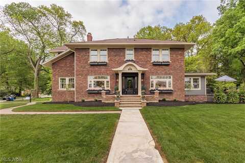 21811 Lake Road, Rocky River, OH 44116