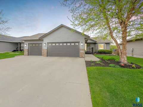 2012 S Shaw Ave, Sioux Falls, SD 57106
