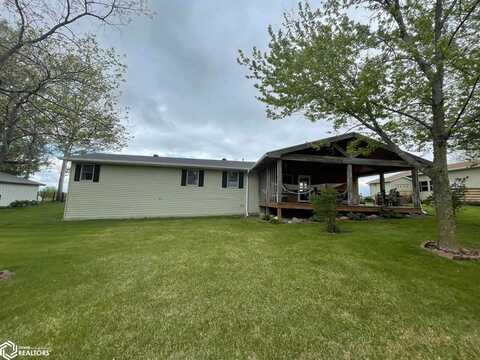 5370 Wells Fargo Trail, Melrose, IA 52569