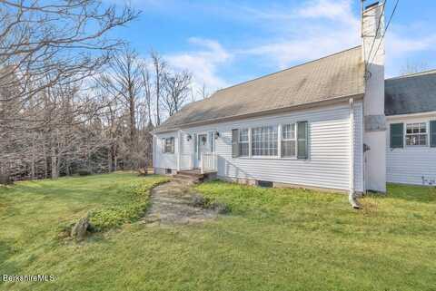 98 N Rd, Monroe, MA 01350