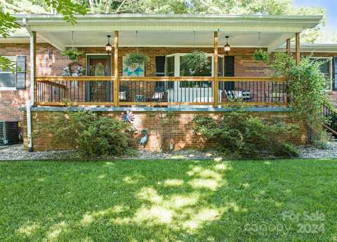 244 Gateway Street, Waynesville, NC 28785