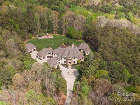 9044 Island Point Road, Charlotte, NC 28278