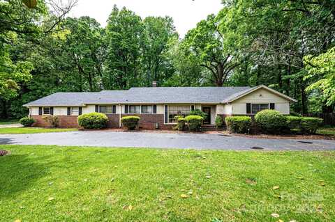 709 2nd Avenue NW, Conover, NC 28613