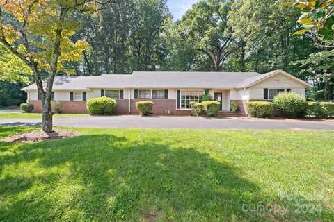 709 2nd Avenue NW, Conover, NC 28613