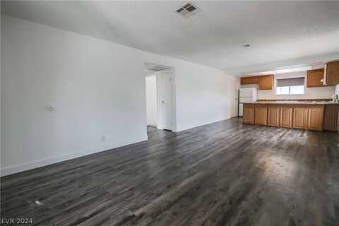 3649 VAN DYKE, Las Vegas, NV 89103