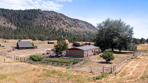 28339 Highway 97, Chiloquin, OR 97624