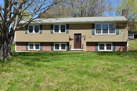 90 Highland Heights Road, Winthrop, ME 04364