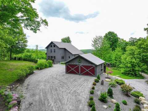 412 North County Road, Groton, VT 05046