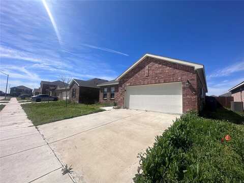 13321 Wysong Drive, Fort Worth, TX 76052