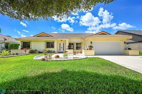 5948 NW 48th Ct, Coral Springs, FL 33067