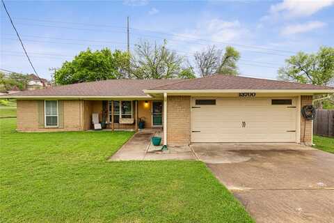 13700 Harbor Drive, Woodway, TX 76712
