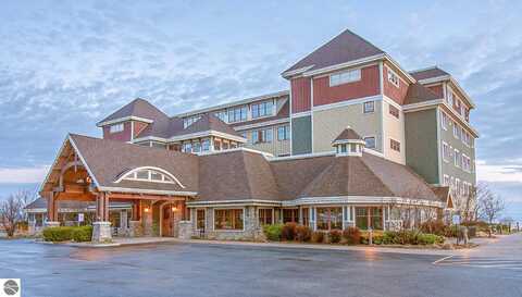 2035 N US-31 N 502, TRAVERSE CITY, MI 49686
