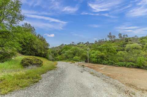 34 Foothill Village Drive, Angels Camp, CA 95222