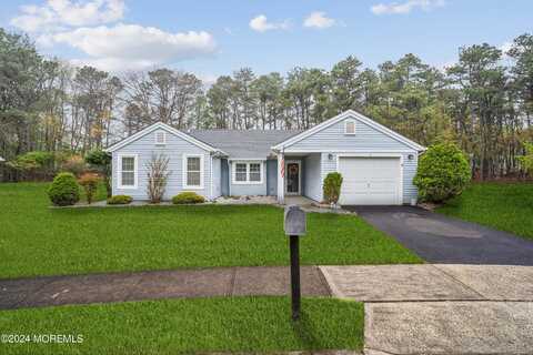 7 Sussex Place, Forked River, NJ 08731