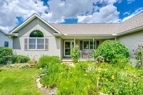 23 Sequoya Trail, Malvern, OH 44644