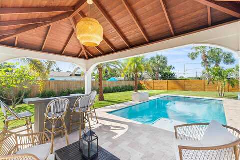 Carnation, PALM BEACH GARDENS, FL 33410