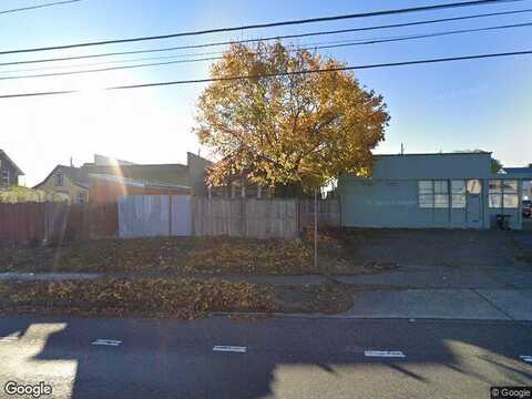 12Th, TACOMA, WA 98405